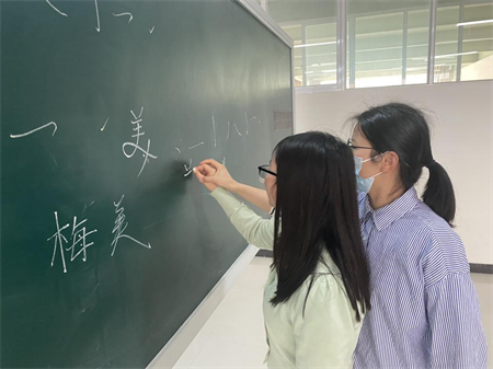 图片0528-2(李子方).png 图片0528-2(李子方).png