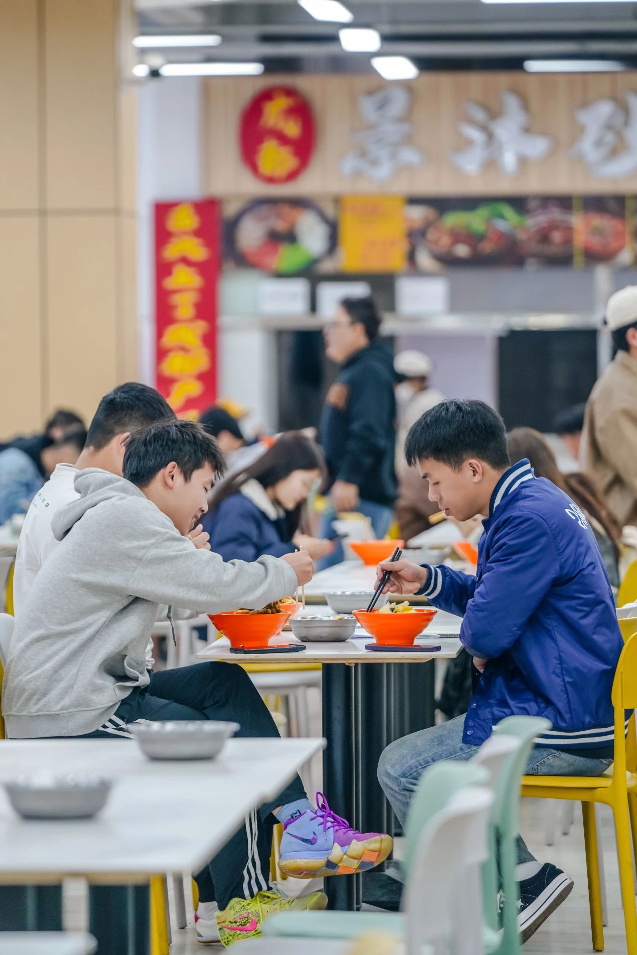 云南经济管理学院春季学期开学! 第 28 张 云南经济管理学院春季学期开学! 第 28 张