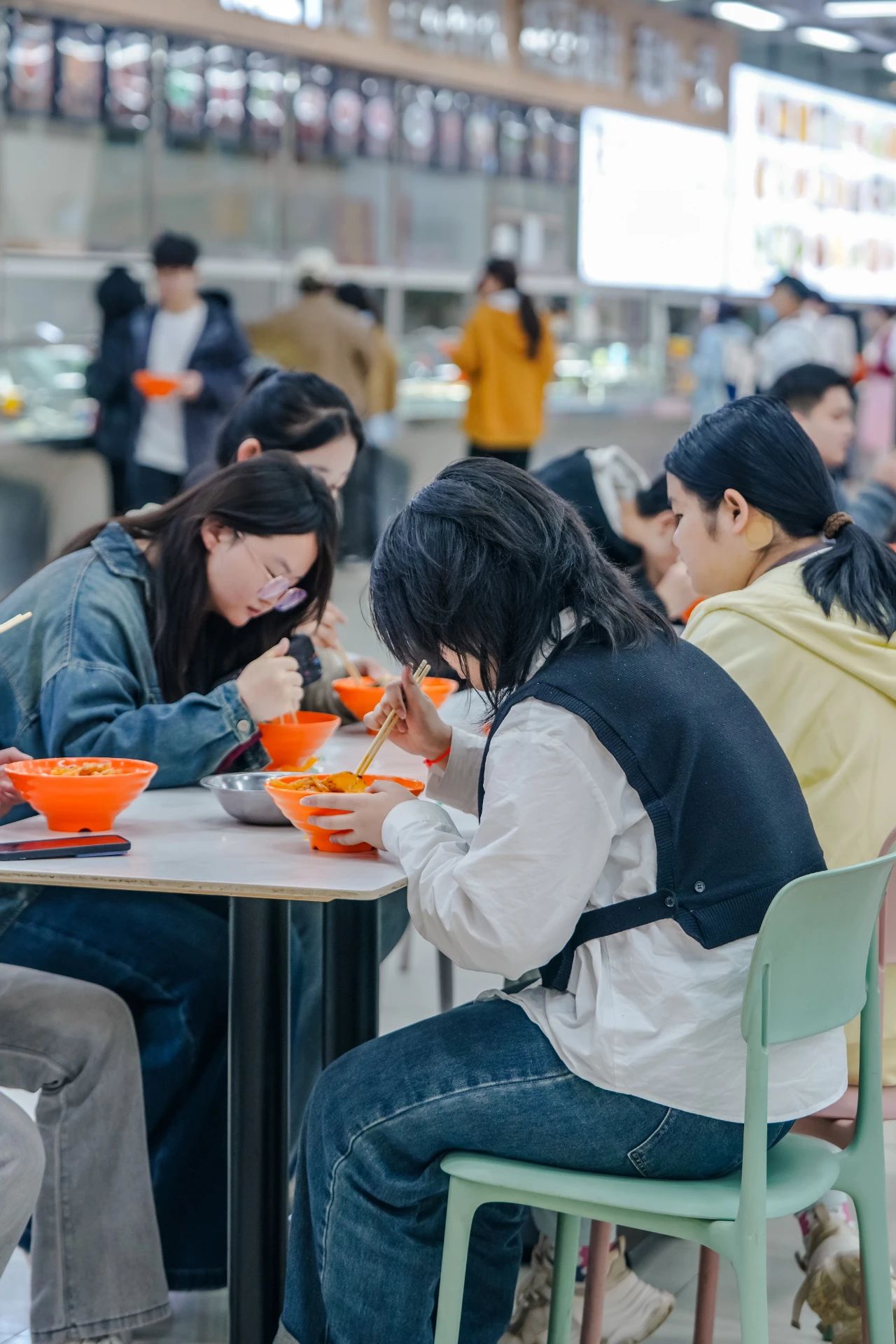 云南经济管理学院春季学期开学! 第 29 张 云南经济管理学院春季学期开学! 第 29 张