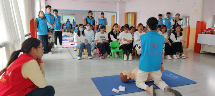 喜报!我校成功入选“全国学校急救教育试点学校” 第 6 张 喜报!我校成功入选“全国学校急救教育试点学校” 第 6 张