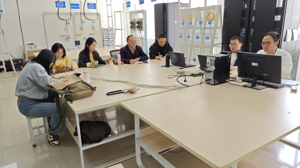 【教研活动】通信工程教研室2024-2025第二学期第三周教研会 第 1 张