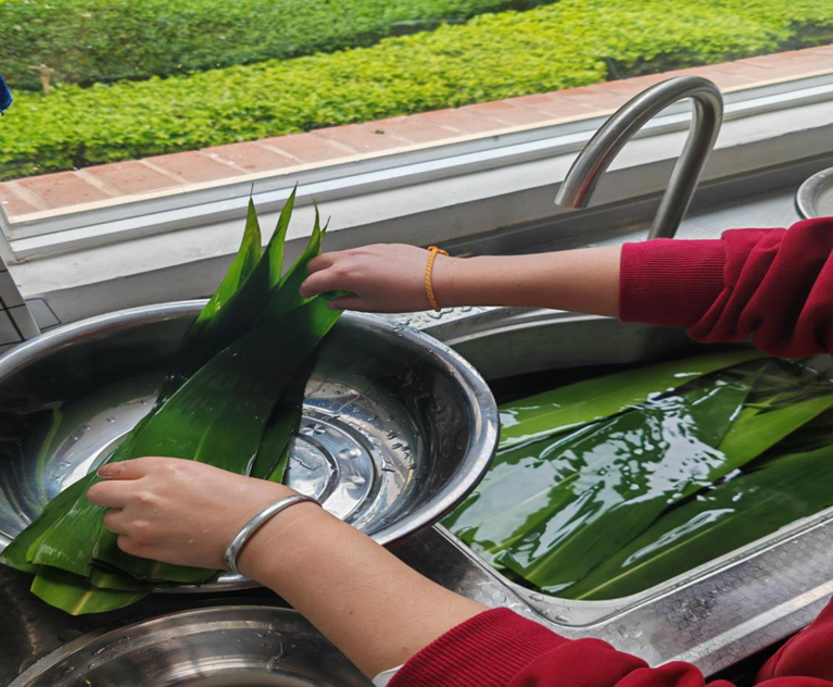 一站式学生社区 | 智慧社区开展“粽香端午,情系传统”端午节主题活动 第 3 张 一站式学生社区 | 智慧社区开展“粽香端午,情系传统”端午节主题活动 第 3 张