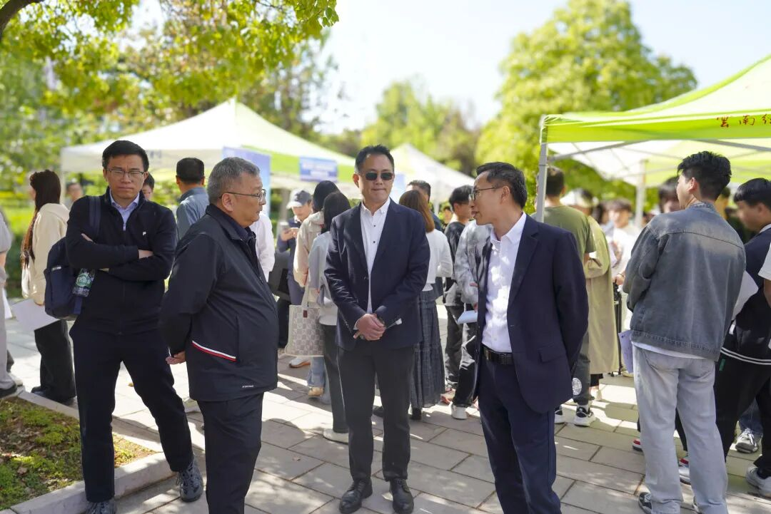 云经管举行“相敬如‘滨’ 海纳英才”2026届毕业生专场招聘会 第 6 张