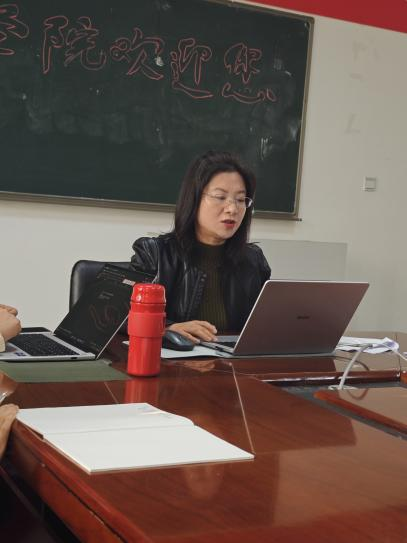 学院资讯|锚定特色 擘画未来:财经商贸学院召开学科建设研讨会 第 1 张 学院资讯|锚定特色 擘画未来:财经商贸学院召开学科建设研讨会 第 1 张