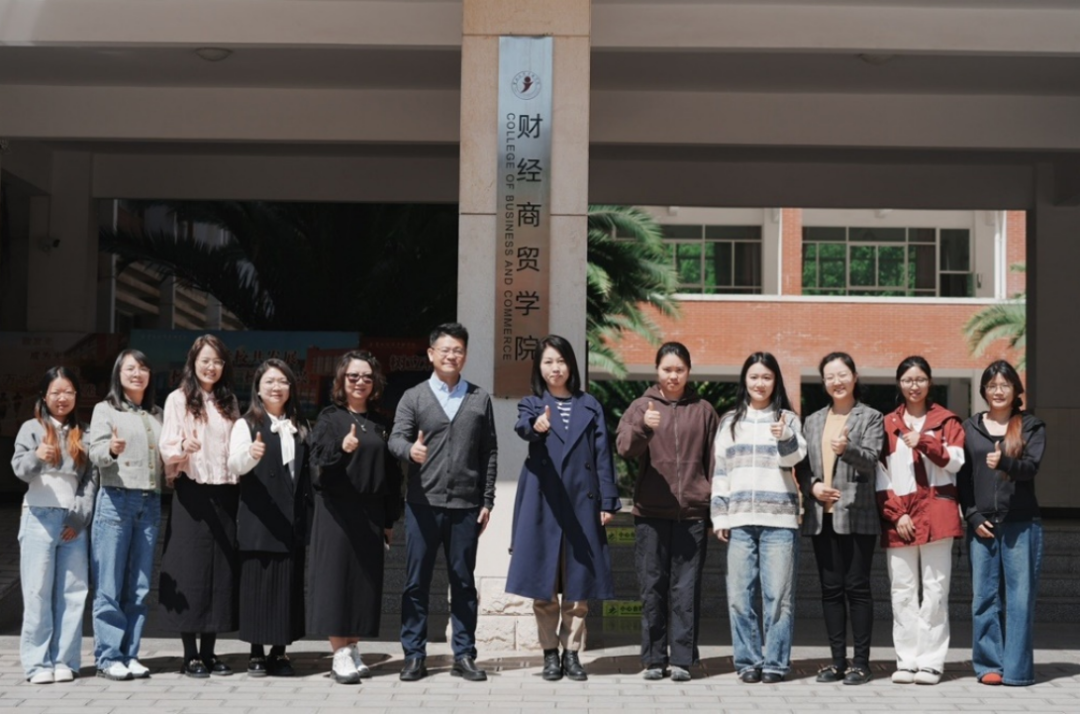 签约了! 云南经济管理学院与云南师范大学会计学专业开启“共建模式” 第 5 张 签约了! 云南经济管理学院与云南师范大学会计学专业开启“共建模式” 第 5 张